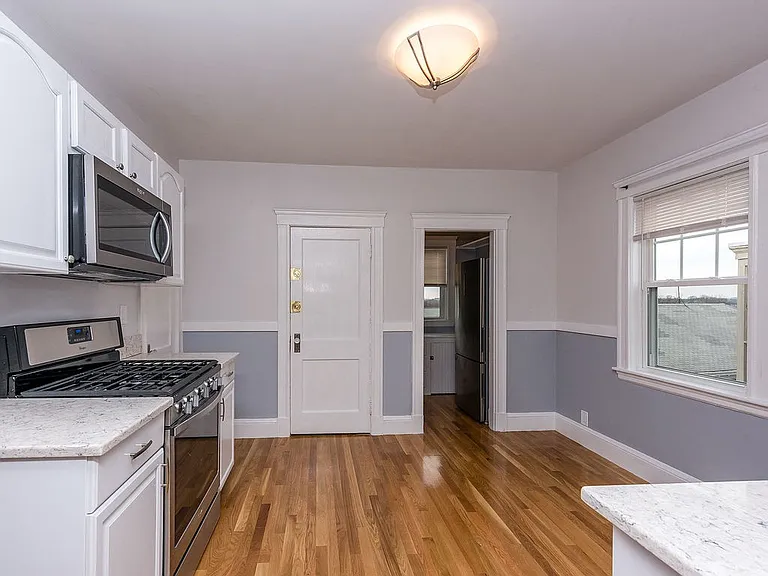 702 Adams St #1 — Photo 12