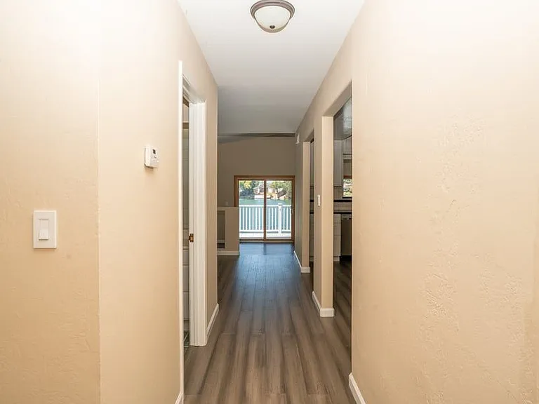 1543 Shoal Dr — Photo 10