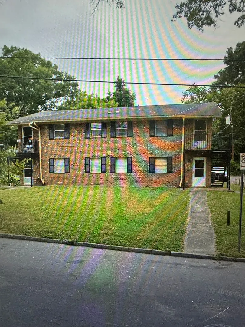 N Briggs Ave 105 — Photo 1