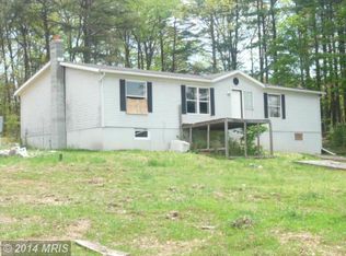 3351 Hoffmans Inn Rd, Hancock, MD 21750