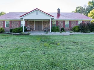 175 Bardstown Rd, Harrodsburg, KY 40330