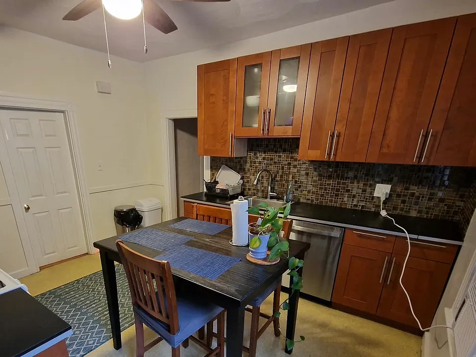 21 Orchard St #1