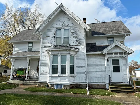 206 & 206 1/2 South Drummond Street, Waupun, WI 53963