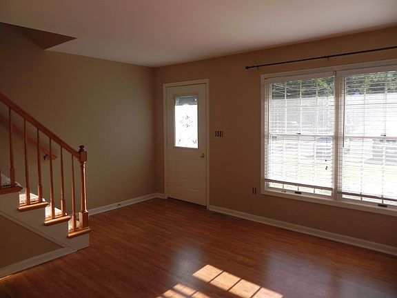 2nd image of 1210 Rose Hill Ave