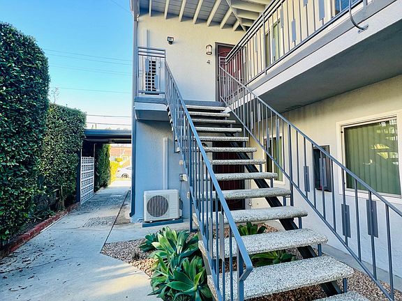 4th image of 321 Lincoln Ave APT 4