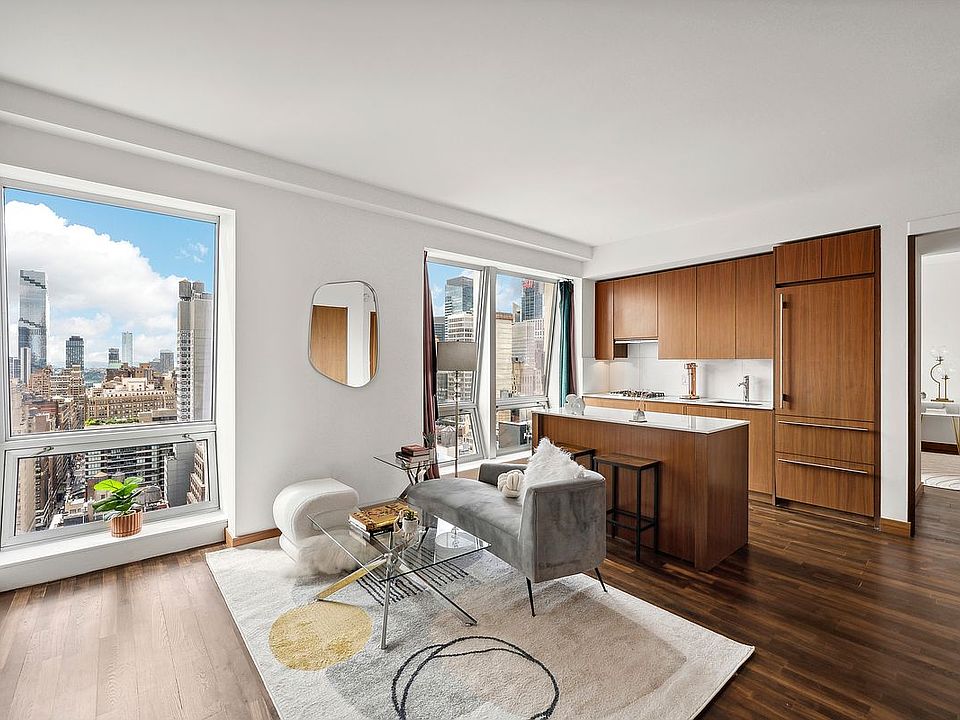 1st image of 400 5th Ave APT 32G