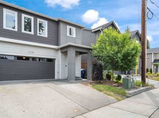 20729 42nd Ave SE UNIT B, Bothell, WA 98021