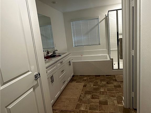 2nd image of 1704 Eagle Rd