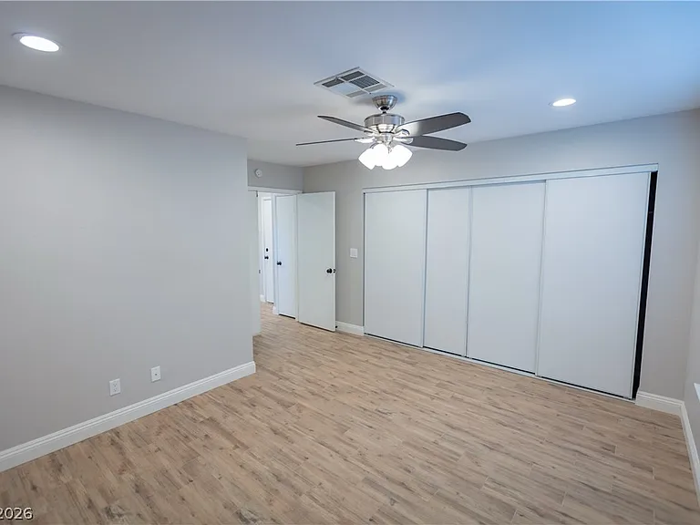 363 Tierra St — Photo 29