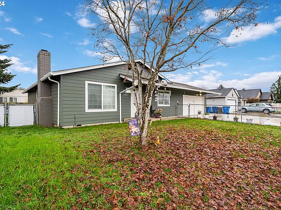 4th image of 12909 NE 44th St