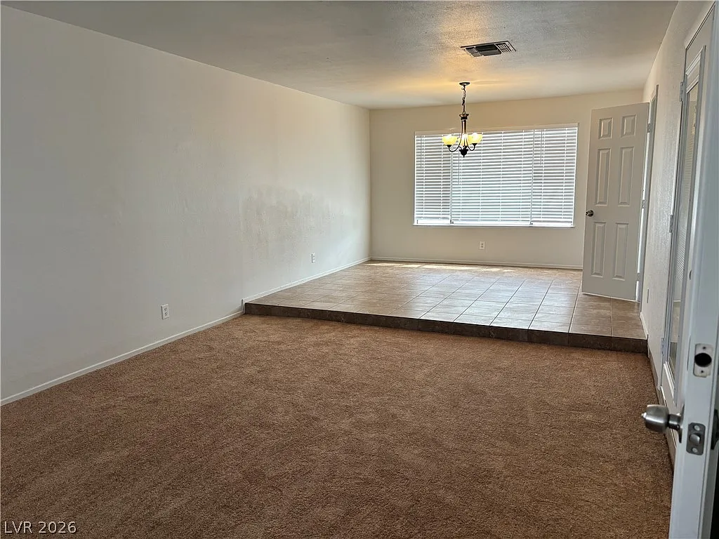 4 bed, 2.5 bath, 2178 sqft, $2,650 — Photo 3