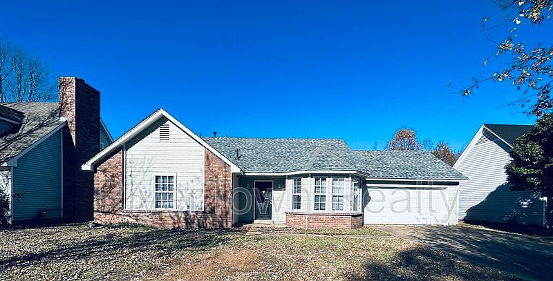 1st image of 7240 Butterfly Dr