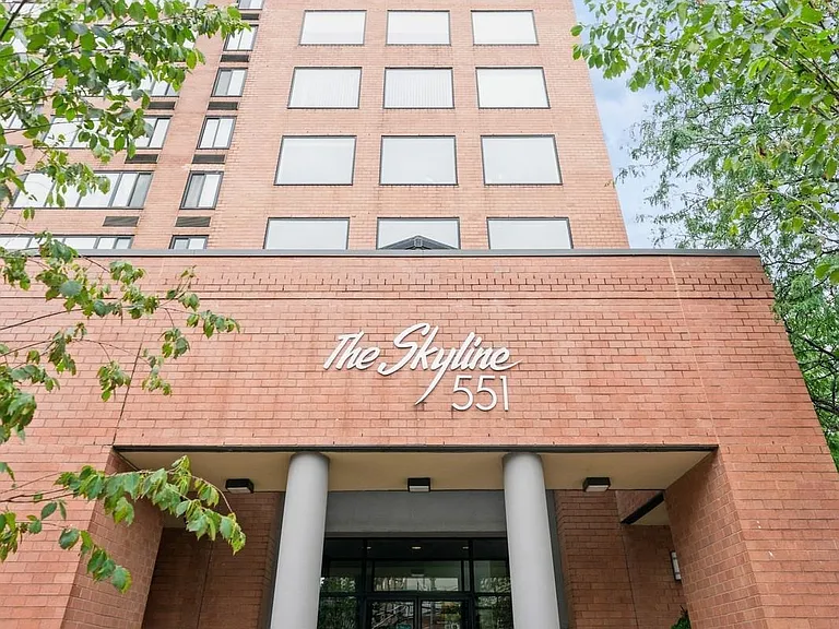 551 Observer Hwy #4C — Photo 24