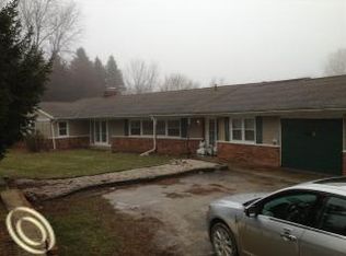 1050 E Clarkston Rd, Lake Orion, MI 48362