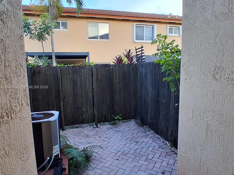 17318 NW 74th Ave #202 — Photo 16