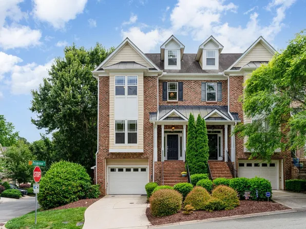 114 Primrose Ln, Carrboro, NC 27510