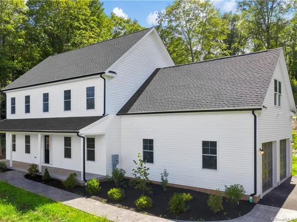 59 Long Hill Road, Middlefield, CT 06455
