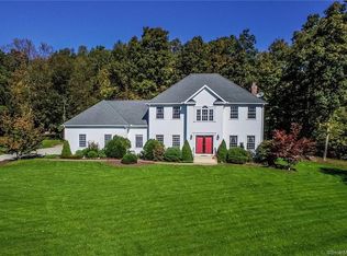 17 Chester Brooks Ln, Andover, CT 06232