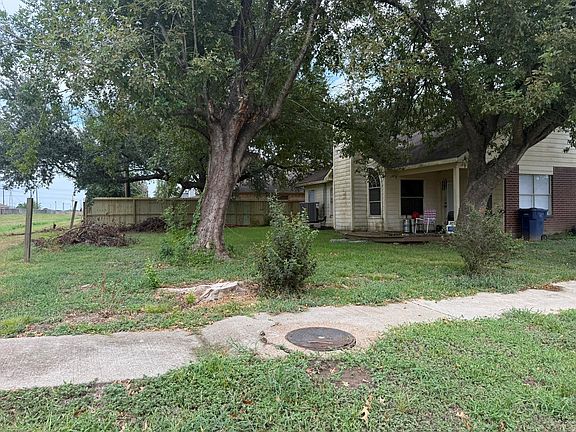 5th image of 4411 Osage Dr
