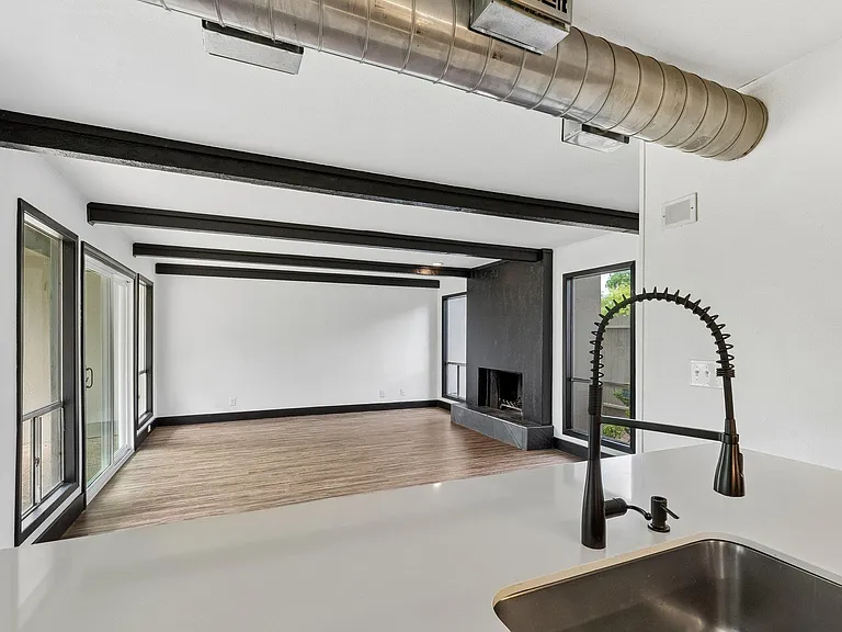 100 Lido Cir #H2 — Photo 13