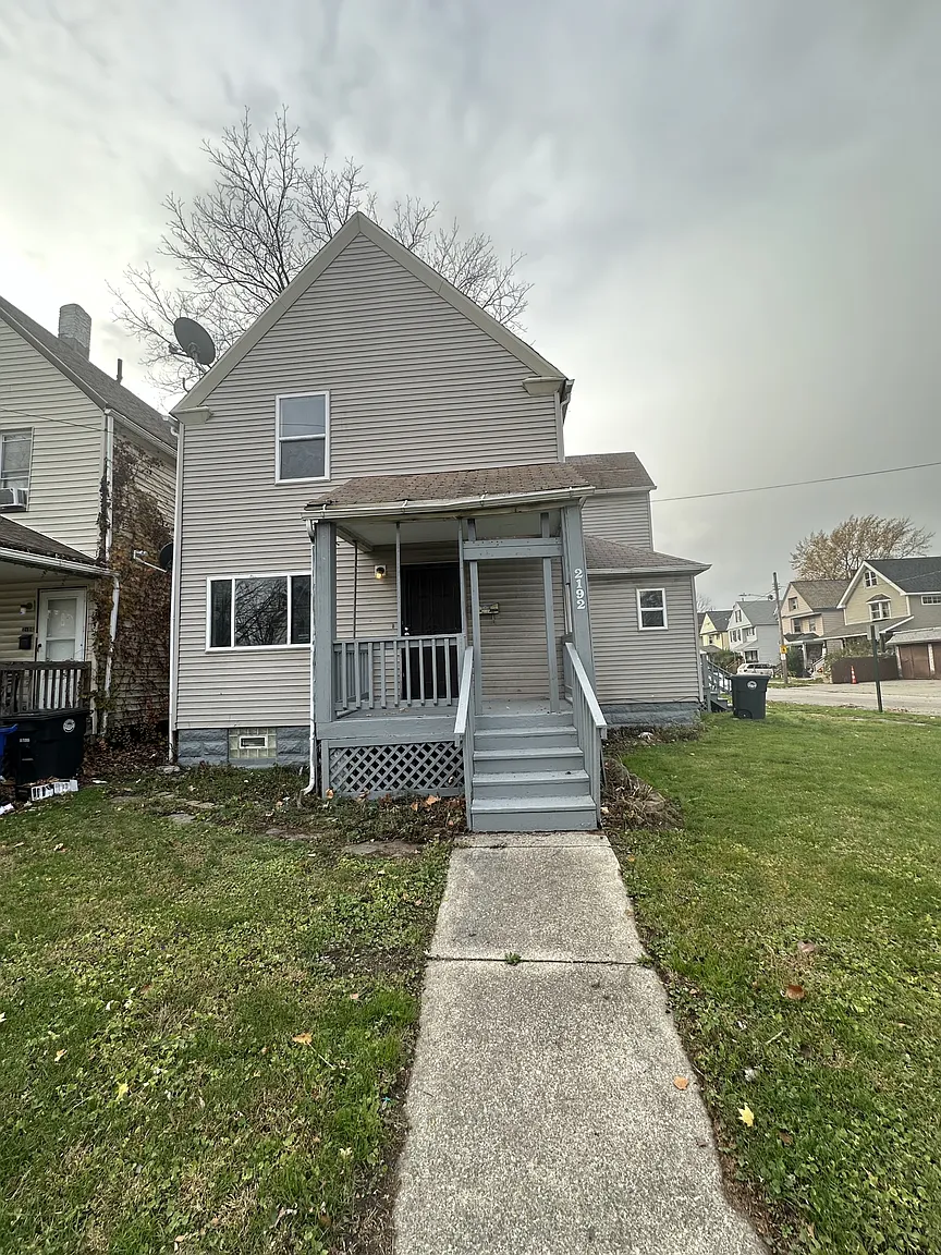 2192 W 85th St photo 1