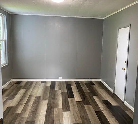 4th image of 831 Cass Ave SE