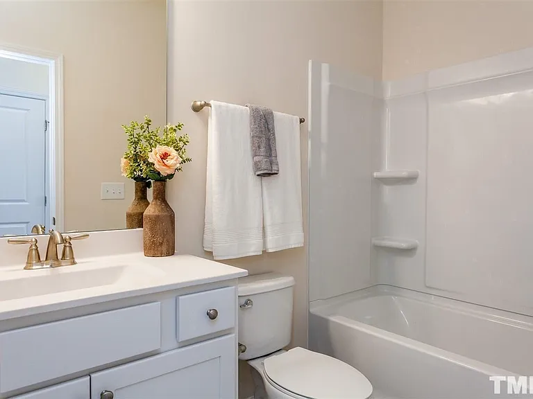 2251 Chattering Lory Ln — Photo 21