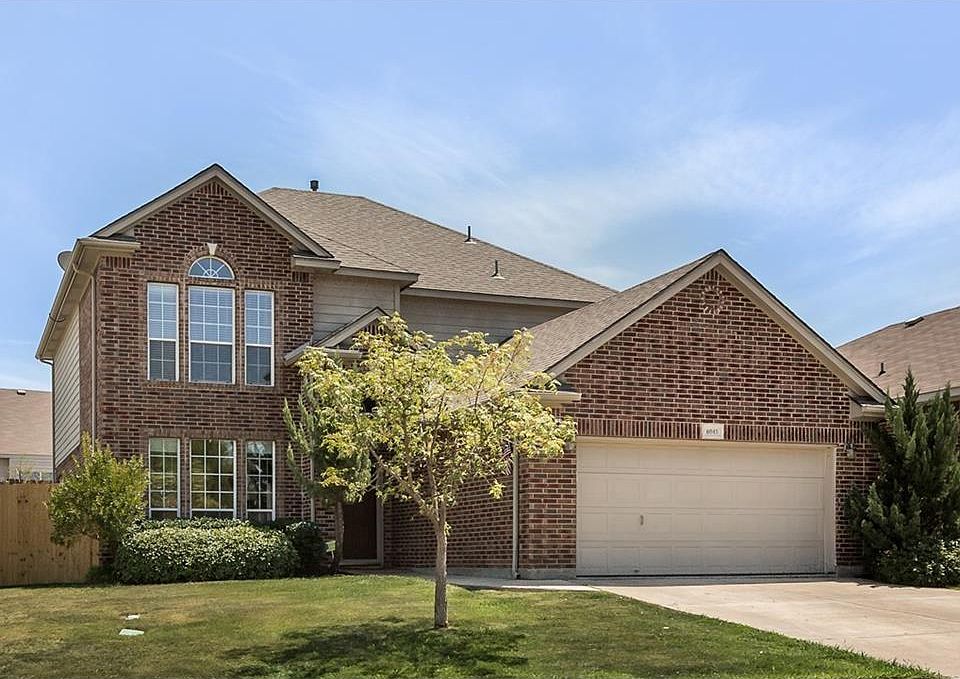 1st image of 6045 Beachview Ln