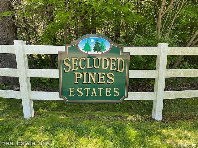 1st image of 0 Secluded Pines Dr