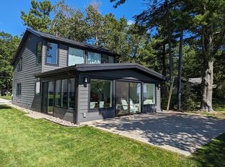 1564 Media Dr, East Tawas, MI 48730