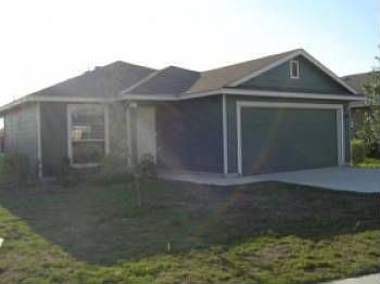 3rd image of 2228 Stoneleigh Dr