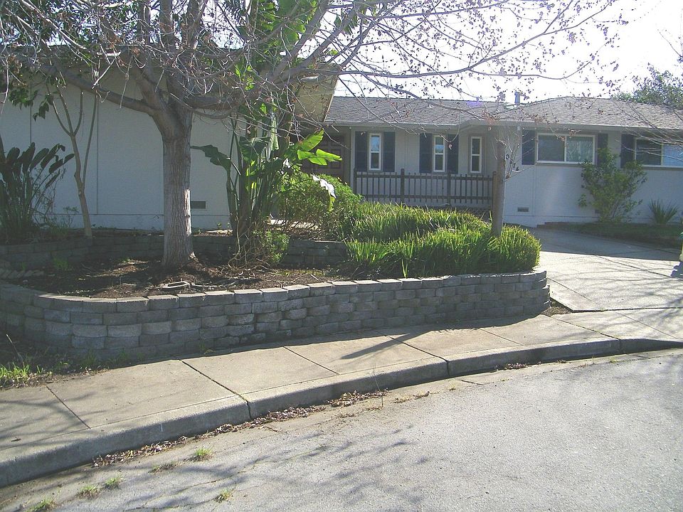 1st image of 40874 Calido Pl