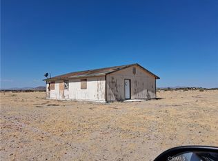 34115 Mountain View Rd, Hinkley, CA 92347