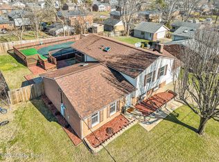 12313 Brookgreen Dr, Middletown, KY 40243