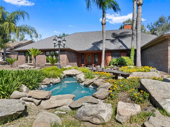 910 N Tilden Street, Visalia, CA 93291