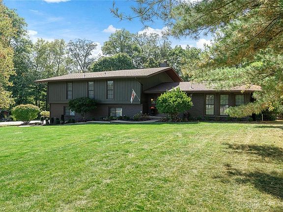 2nd image of 331 Silver Creek Dr