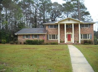 1432 Cherokee Ln, Elba, AL 36323