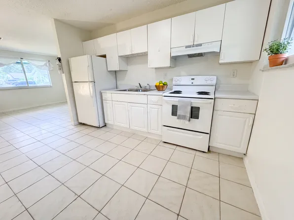 2319 Wilson St #2, Hollywood, FL 33020
