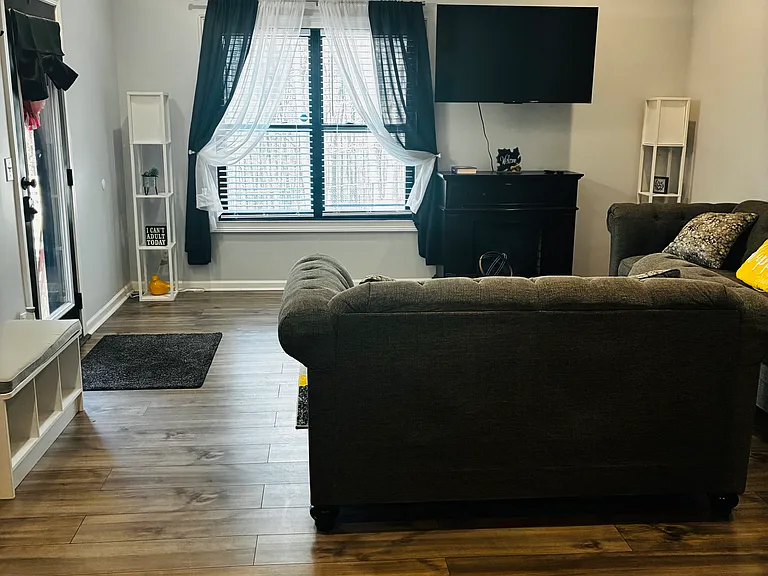 Oatgrass Dr — Photo 10