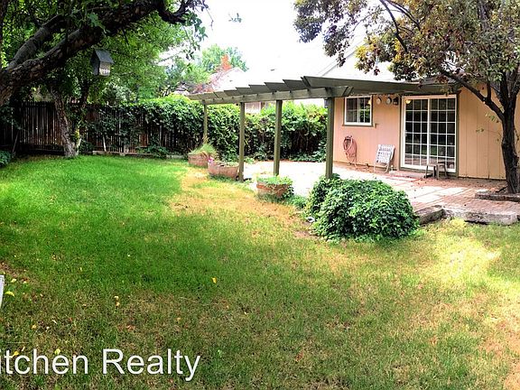 5th image of 2501 Meadowbrook Ln