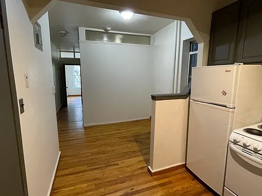 Rented by J M Weber Real Estate Inc | media 20