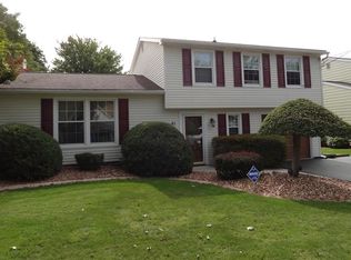 81 E Buffalo St, Churchville, NY 14428