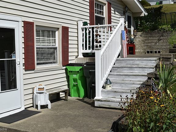 5th image of 1220 Ivy St