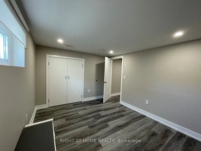 30 Lewis Dr #A — Photo 16