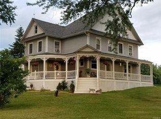 63 Delmar Hill Rd, New Hampton, NY 10958