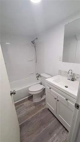 1418 Behrman Ave — Photo 6
