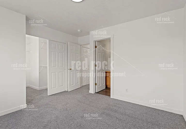 4935 N Jasmine Ln #1 — Photo 16