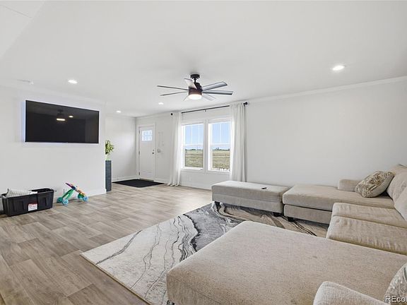 4th image of 8 Brown Drive