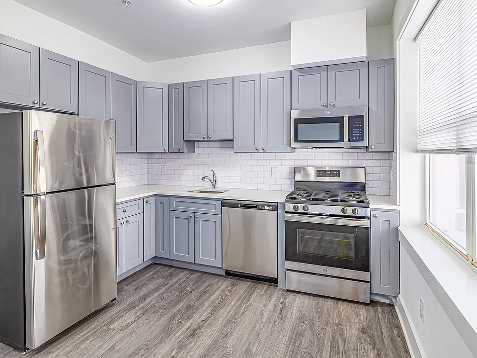 446-450 Irvine Turner Blvd #4C