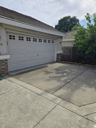 2nd image of 1693 Hickam Cir